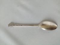 Set of 6 Archibald Knox Spoons for Liberty & Co (4 of 7) Set of 6 Archibald Knox Spoons for Liberty & Co (4 of 7)