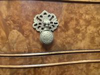 Quality Burr Walnut Dressing Table (6 of 20) Quality Burr Walnut Dressing Table (6 of 20)