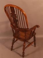 Very Good 19th Century Broad Arm Yew Windsor Chair (3 of 10) Very Good 19th Century Broad Arm Yew Windsor Chair (3 of 10)
