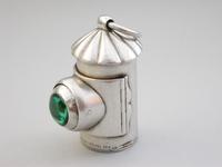 Victorian Novelty Silver Policeman's Bullseye Lantern Vinaigrette by Henry William Dee, London, 1872 (9 of 13) Victorian Novelty Silver Policeman's Bullseye Lantern Vinaigrette by Henry William Dee, London, 1872 (9 of 13)