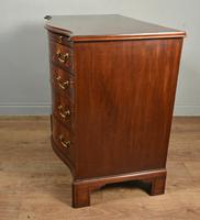 Regency Mahogany Serpentine Chest of Drawers (5 of 11) Regency Mahogany Serpentine Chest of Drawers (5 of 11)