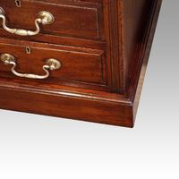 Edwardian Mahogany Large Pedestal Desk (10 of 13) Edwardian Mahogany Large Pedestal Desk (10 of 13)