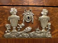 Finest Quality French Antique Commode Chest of Drawers (14 of 32) Finest Quality French Antique Commode Chest of Drawers (14 of 32)