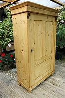 Large Old Pine 1 Door Food Cupboard / Linen / Kitchen / Larder / Wardrobe - We Deliver! (4 of 12) Large Old Pine 1 Door Food Cupboard / Linen / Kitchen / Larder / Wardrobe - We Deliver! (4 of 12)