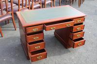 1920s Mahogany Pedestal Desk with Green Leather on Top (2 of 5) 1920s Mahogany Pedestal Desk with Green Leather on Top (2 of 5)