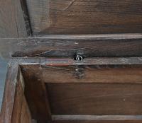 Handsome 17th Century Small Proportioned Oak Panelled Coffer c.1680 (6 of 13) Handsome 17th Century Small Proportioned Oak Panelled Coffer c.1680 (6 of 13)