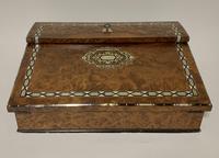 Antique Amboyna Mother of Pearl Inlaid Writing Slope Lap Box (2 of 19) Antique Amboyna Mother of Pearl Inlaid Writing Slope Lap Box (2 of 19)