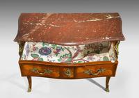 Mid 19th Century French Kingwood Commode (4 of 5) Mid 19th Century French Kingwood Commode (4 of 5)