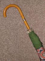 Vintage 12ct Rolled Gold Ladies Umbrella W/ Green Paisley Pattern Cotton Canopy (10 of 13) Vintage 12ct Rolled Gold Ladies Umbrella W/ Green Paisley Pattern Cotton Canopy (10 of 13)