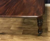 Victorian Mahogany Dining Table with two additional leaves (10 of 11) Victorian Mahogany Dining Table with two additional leaves (10 of 11)