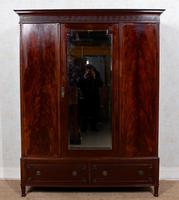 Triple Compactum Wardrobe Flame Mahogany 19th Century (3 of 12) Triple Compactum Wardrobe Flame Mahogany 19th Century (3 of 12)