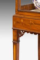 George III Style Mahogany China Cabinet (7 of 7) George III Style Mahogany China Cabinet (7 of 7)