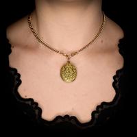 Antique 'IOGT' Rolled Gold Double Sided Engraved Oval Photo Locket Pendant (9 of 9) Antique 'IOGT' Rolled Gold Double Sided Engraved Oval Photo Locket Pendant (9 of 9)