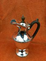 Antique Silver Plate "Martinoid" Coffee Pot - Martin Hall & Co , C1900 - Sheffield (7 of 8) Antique Silver Plate "Martinoid" Coffee Pot - Martin Hall & Co , C1900 - Sheffield (7 of 8)