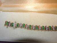 Bracelet with Emerald and Diamonds (4 of 4) Bracelet with Emerald and Diamonds (4 of 4)
