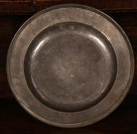 Set of 4 Pewter Plates with Engraved Decoration (7 of 7) Set of 4 Pewter Plates with Engraved Decoration (7 of 7)