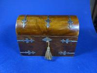 Victorian Brassbound Walnut Casket (10 of 11) Victorian Brassbound Walnut Casket (10 of 11)