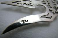 Beautiful Victorian 1899 Solid Sterling Silver Antique Repousse Bread Muffin Cake Fork Server (3 of 8) Beautiful Victorian 1899 Solid Sterling Silver Antique Repousse Bread Muffin Cake Fork Server (3 of 8)