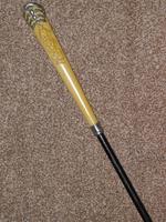 Vintage Silver Plate Walking Stick / Cane with Floral Detailed Celluloid Handle (7 of 11) Vintage Silver Plate Walking Stick / Cane with Floral Detailed Celluloid Handle (7 of 11)