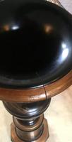 Large Pair of Japanese Chinoiserie Urns (4 of 8) Large Pair of Japanese Chinoiserie Urns (4 of 8)