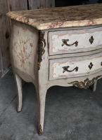Pretty French Commode Chest (6 of 14) Pretty French Commode Chest (6 of 14)