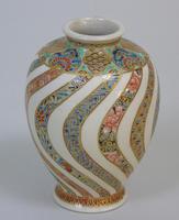 Antique Japanese Meiji Satsuma Vase (8 of 8) Antique Japanese Meiji Satsuma Vase (8 of 8)