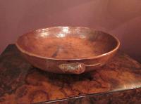 Early Mouseman Adzed Oak Large Bowl (7 of 7) Early Mouseman Adzed Oak Large Bowl (7 of 7)