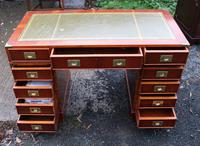 1960s Mahogany Military Style Pedestal Desk with Green Leather (2 of 4) 1960s Mahogany Military Style Pedestal Desk with Green Leather (2 of 4)
