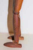 Fine artists articulated lay figure in carved wood good patina (2 of 7) Fine artists articulated lay figure in carved wood good patina (2 of 7)