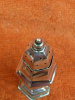 Antique Sterling Silver Hallmarked Pepper Shaker 1909 Henry Matthews (5 of 8) Antique Sterling Silver Hallmarked Pepper Shaker 1909 Henry Matthews (5 of 8)