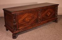 Italian Renaissance Cassone Chest in Walnut - 17th Century (9 of 12) Italian Renaissance Cassone Chest in Walnut - 17th Century (9 of 12)