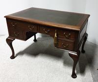 Freestanding Mahogany Desk (13 of 13) Freestanding Mahogany Desk (13 of 13)
