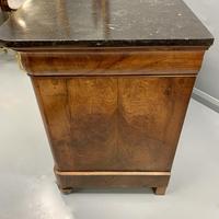 Figured Walnut and Marble Top Commode (10 of 13) Figured Walnut and Marble Top Commode (10 of 13)