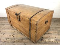 Large Antique Pine Dome Top Trunk (7 of 9) Large Antique Pine Dome Top Trunk (7 of 9)