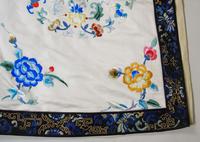 Antique Chinese Silk Embroidered Robe (8 of 9) Antique Chinese Silk Embroidered Robe (8 of 9)