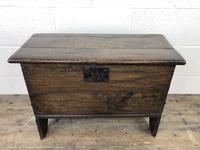 Small 18th Century Joined Oak Coffer (2 of 18) Small 18th Century Joined Oak Coffer (2 of 18)