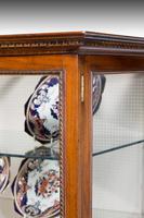 George III Style Mahogany China Cabinet (6 of 7) George III Style Mahogany China Cabinet (6 of 7)