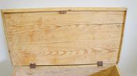 Small Victorian Pine Mule Chest (10 of 15) Small Victorian Pine Mule Chest (10 of 15)