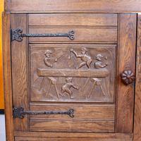 Carved Oak Sideboard Cupboard (8 of 13) Carved Oak Sideboard Cupboard (8 of 13)