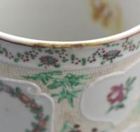 Fine & Unusual Chinese Famille Rose Export Porcelain Tankard 18th Century (9 of 9) Fine & Unusual Chinese Famille Rose Export Porcelain Tankard 18th Century (9 of 9)