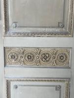 Lovely Pair of 19th Century French Chateau Doors (10 of 17) Lovely Pair of 19th Century French Chateau Doors (10 of 17)