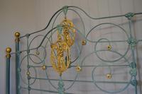 Antique Victorian Brass & Iron Bed 5ft Kingsize Bedstead Sympathetically Restored (4 of 17) Antique Victorian Brass & Iron Bed 5ft Kingsize Bedstead Sympathetically Restored (4 of 17)