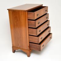 Antique Georgian Style Walnut Chest of Drawers (7 of 8) Antique Georgian Style Walnut Chest of Drawers (7 of 8)