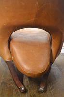 Nigel Coates Leather Tongue Chair (7 of 7) Nigel Coates Leather Tongue Chair (7 of 7)