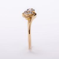 Antique Edwardian 0.50 Carat Diamond ‘moi et Toi’ Two Stone Cross Over Engagement Ring c.1900 (4 of 5) Antique Edwardian 0.50 Carat Diamond ‘moi et Toi’ Two Stone Cross Over Engagement Ring c.1900 (4 of 5)