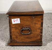 Small Spanish Walnut Chest From The 17th Century, (8 of 8) Small Spanish Walnut Chest From The 17th Century, (8 of 8)