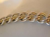 Vintage Sterling Silver Bracelet 1976 Double Curb With Heart Padlock 7 1/2" Length (9 of 11) Vintage Sterling Silver Bracelet 1976 Double Curb With Heart Padlock 7 1/2" Length (9 of 11)