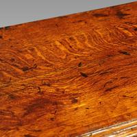 George III Oak Cabriole Leg Dresser (10 of 12) George III Oak Cabriole Leg Dresser (10 of 12)