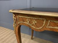 Fine Quality Kingwood Bureau Plat (11 of 20) Fine Quality Kingwood Bureau Plat (11 of 20)