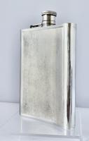 Engine Turned Silver Plated Hip Flask (2 of 5) Engine Turned Silver Plated Hip Flask (2 of 5)